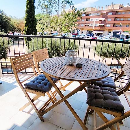 Good Atmosphere Apartment إل فيندريل المظهر الخارجي الصورة