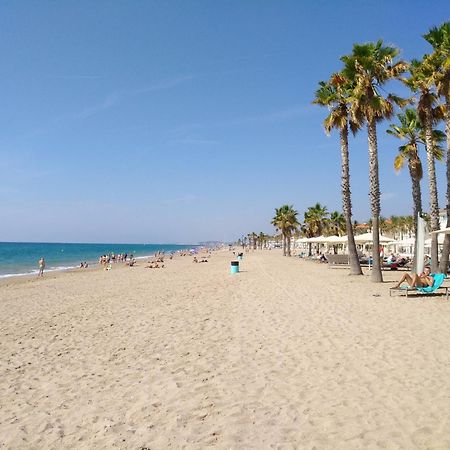 Good Atmosphere Apartment إل فيندريل المظهر الخارجي الصورة